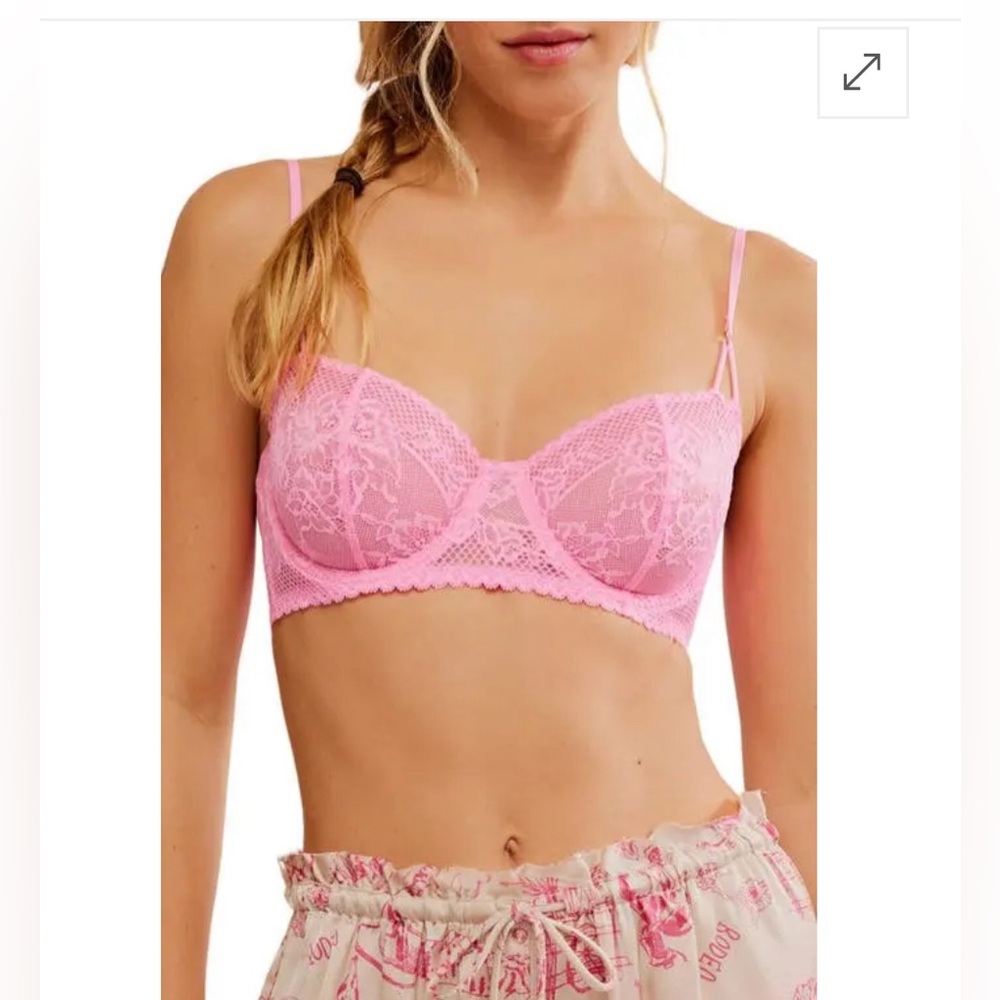 Free People Intimately Hot Pink Lace Underwire Bra Size 34 DD NWT